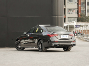 Mercedes-Benz C-Class 260 L Dynamic
