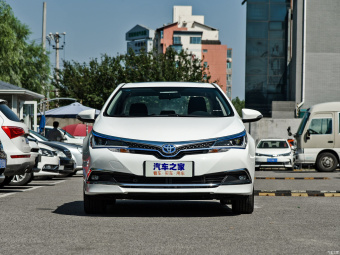 Toyota Corolla PHEV Pioneer 1.8L E-CVT