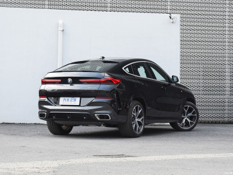 BMW X6 xDrive40i M Sport