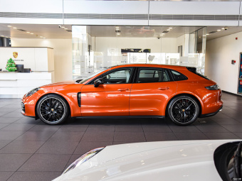 Porsche Panamera 4 Sport Turismo