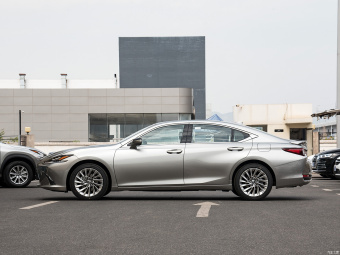 Lexus ES 300h Executive