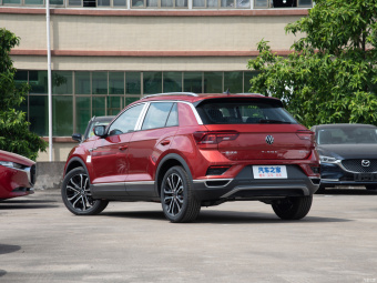 VW T-Roc Comfort Plus 280TSI DSG