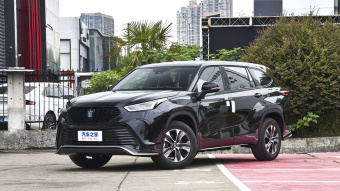 Toyota Crown Kluger Hybrid Elite 2.5L HEV 2WD