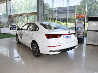 Kia K3 Youth 1.5L CVT