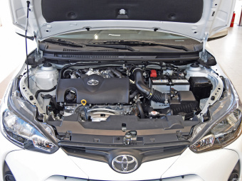 Toyota YARiS L Sedan Leading PLUS 1.5L CVT