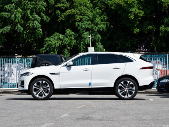 Jaguar F-Pace HSE P250