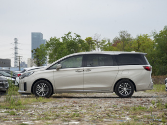 Buick GL8 ES Exclusive