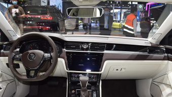 VW Phideon Flagship 380TSI