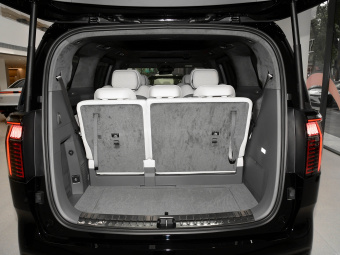 Zeekr 009 2024 7-Seat Aisle 140kWh