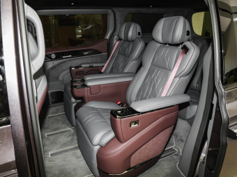 Zeekr 009 2024 6-Seat Executive Edition AWD 108kWh