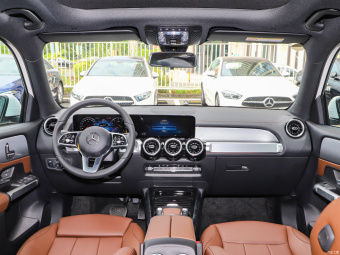 Mercedes-Benz GLB 200 Dynamic