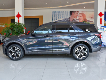 Ford Explorer ST-Line EcoBoost 285 7 Seat