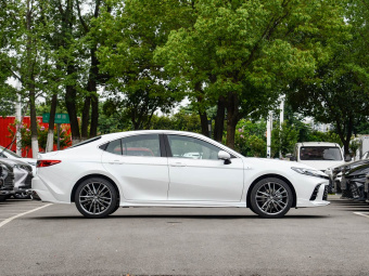 Toyota Camry Hybrid 2025 Hybrid 2.5HXS Sport Plus Smart Edition