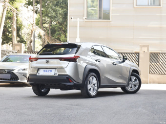 Lexus UX 300h Explore