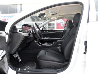 Kia K5 GT-Line Ultimate 380T