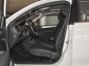 Skoda Rapid Sedan Comfort 1.5 AT