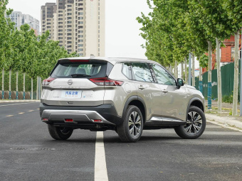 Nissan X-Trail 2023 e-POWER Super Hybrid Dual Motor All-Wheel Drive Luxury Edition