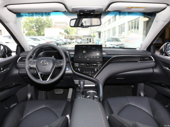 Toyota Camry Hybrid Flagship 2.5HQ