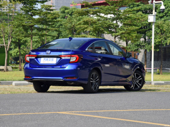Honda Crider Magic Night 180Turbo CVT