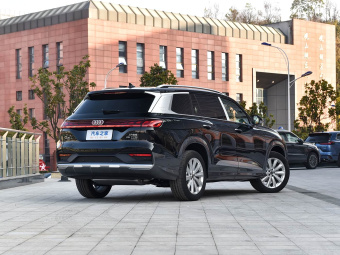 Audi Q6 2024 45 TFSI Quattro Qiyun Edition Yulin Package 6-seater