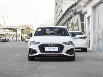 Audi A4L 2025 2 Million Unit Enjoy Edition 40 TFSI Luxury Dynamic