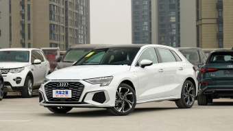 Audi A3 Sportback Dynamic Luxury 35 TFSI