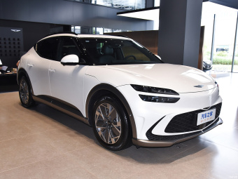 Genesis GV60 Luxury