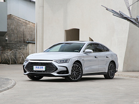 BYD Han DM-i Exclusive 121КМ