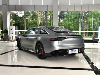 Luxeed S7 Max RS AWD