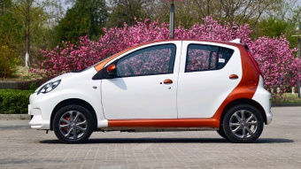 BYD E1