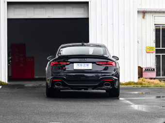 Audi RS5 Sportback 2024 2.9T Ultimate Edition