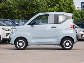 Wuling Hongguang Mini EV Free (Li-ion)