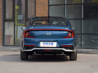 Hyundai Mistra Flagship TOP