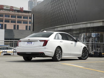 Cadillac CT6 Platinum 28T
