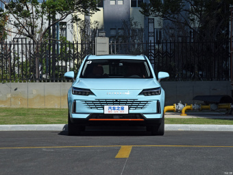 Skyworth HT-i Zhiyuan 1.5L PHEV 115KM