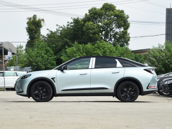 Arcfox α-S 735E Forest 175kW