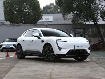 Avatr 11 Luxury 90 AWD