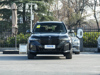 BMW X5 2026 xDrive 40Li Exclusive M Sport Night Edition