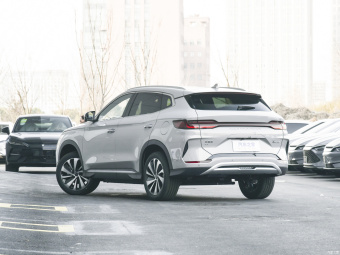 BYD Song Plus EV Flagship 520КМ