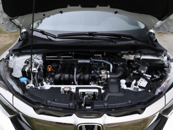 Honda Vezel Deluxe 1.5L CVT