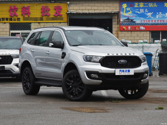 Ford Everest Titanium Sport 2.3T AWD 7 Seats