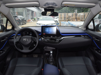 Toyota C-HR Hybrid Deluxe 2.0L E-CVT
