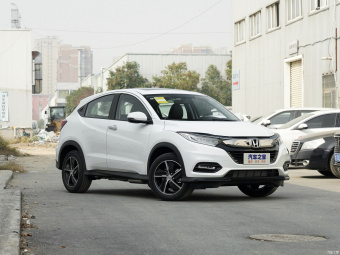 Honda Vezel Deluxe 220TURBO CVT