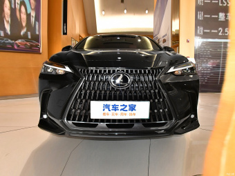 Lexus NX 400h+ Joy