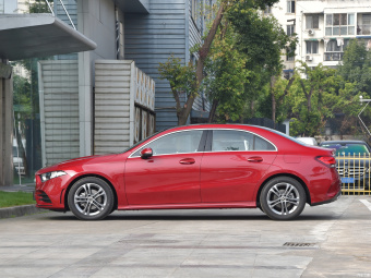 Mercedes-Benz A-Class 180 L