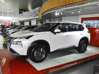 Nissan X-Trail Deluxe 7 Seats VC-Turbo 300 CVT 2WD