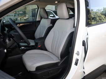 Ford Escape Enjoy EcoBoost 245