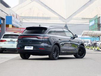 Leapmotor C11 Performance 580 AWD