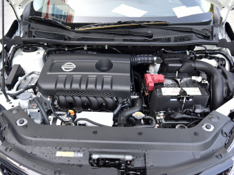 Nissan Tiida Cool Dynamic 1.6L CVT