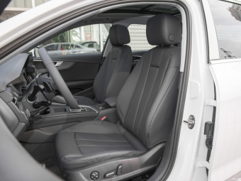 Audi A4L Dynamic Fashion 40 TFSI